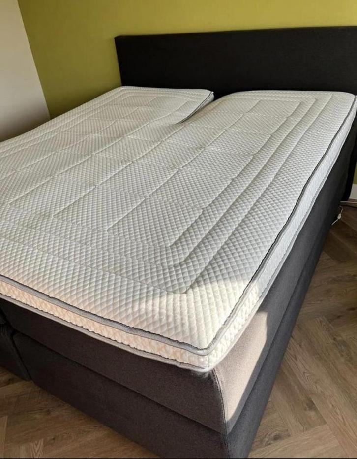 Bezorging is mogelijk 180x210 zgan swisse sense boxspring, Huis en Inrichting, Slaapkamer | Boxsprings, Zo goed als nieuw, Ophalen of Verzenden