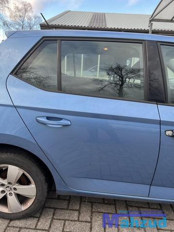 SKODA FABIA 3 BLAUW LQ5X Rechts achter deur 2014-2021 beschikbaar voor biedingen