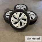 VW Golf 8 Pirelli Sottozero 3 205/50/R17 93H, Auto-onderdelen, Banden en Velgen, Gebruikt, -, -, Banden en Velgen