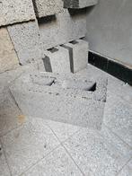 betonblokken hol grijs, Doe-het-zelf en Bouw, Metselstenen, Ophalen, Zo goed als nieuw, Beton