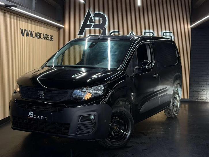 Peugeot Partner 1.5 BlueHDi L1 * GARANTIE 12 MOIS * BOITE AU, Auto's, Bestelwagens en Lichte vracht, Bedrijf, Te koop, ABS, Airbags