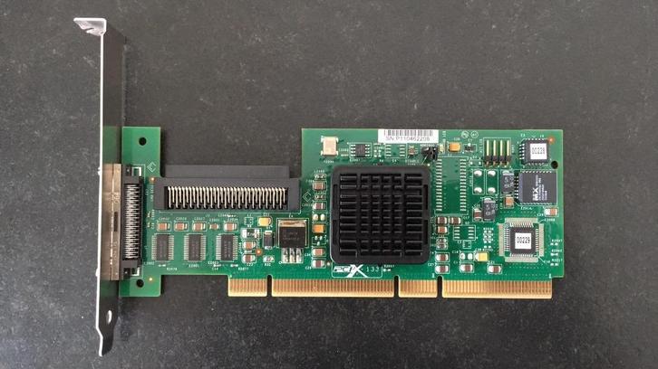 Allerlei serveronderdelen (apart verkrijgbaar), Computers en Software, Servers, Gebruikt, Hot swappable onderdelen, Ophalen of Verzenden