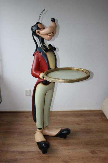 Goofy butler met dienblad decoratie beeld disney beschikbaar voor biedingen