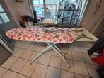 TABLE À REPASSER AVEC PRISE BRABANTIA, Electroménager, Enlèvement, Comme neuf