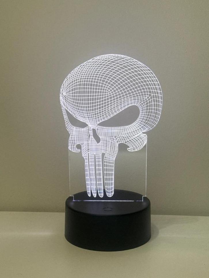 Nachtlamp 3D skull The Punisher marvel, Huis en Inrichting, Lampen | Tafellampen, Nieuw, Minder dan 50 cm, Kunststof, Ophalen of Verzenden