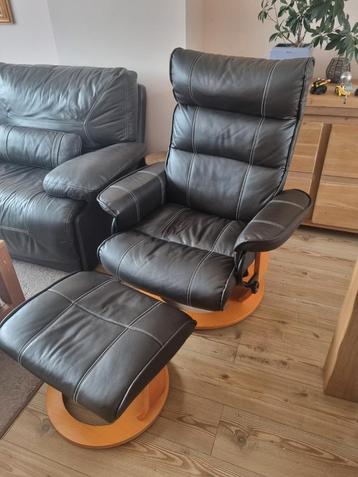 Donkerbruine fauteuil  beschikbaar voor biedingen