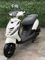 Piaggio zip 4t 2v A klasse, Fietsen en Brommers, Ophalen of Verzenden, Zo goed als nieuw, Zip