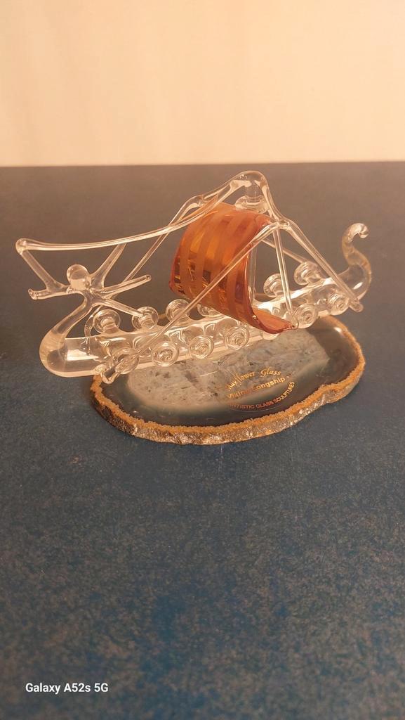 Artistic Glas sculptuur.  ( Viking Longschip )., Antiek en Kunst, Antiek | Glaswerk en Kristal, Ophalen of Verzenden