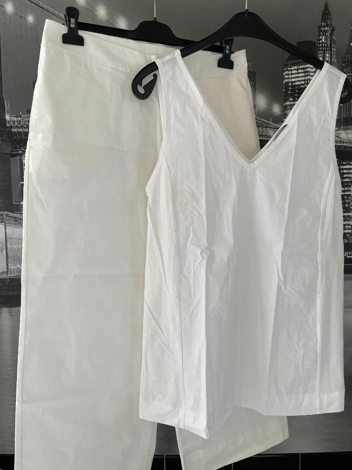 Alpha Studio - matchende witte set - ensemble - 42, Kleding | Dames, Dames-kledingpakketten, Zo goed als nieuw, Maat 42/44 (L)