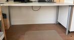 Bureau 150-70 cm berken blad, ikea verstelbare poten, Ophalen, Bureau