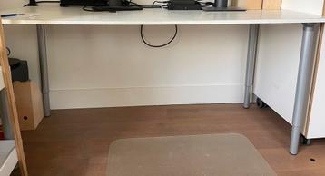 Bureau 150-70 cm berken blad, ikea verstelbare poten beschikbaar voor biedingen
