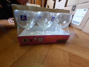 pak van 6 nieuwe wijnglazen " luminarc " 19cl beschikbaar voor biedingen