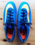 voetbalschoenen "CR7" - maat 40, Sport en Fitness, Voetbal, Ophalen, Nieuw