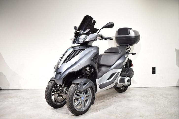 Piaggio MP3 300 Yourban | 2018 | 3300km, Motoren, Quads en Trikes, 1 cilinder, Ophalen of Verzenden