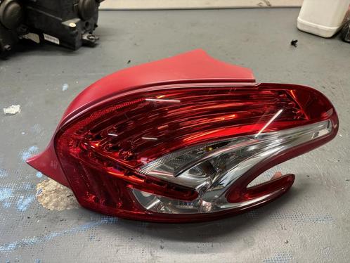 Peugeot 208 Achterlicht Rechts 967262838003, Auto-onderdelen, Verlichting, Peugeot, Gebruikt, Ophalen of Verzenden