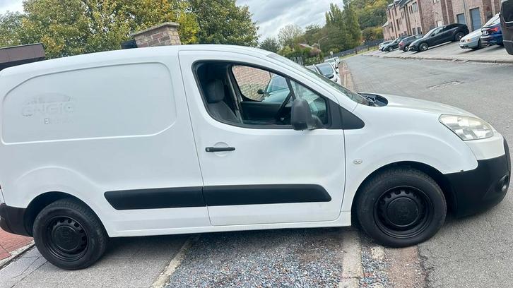 Peugeot.Partner utilitaire*1erMain1.6HDi2012*48.000km*Euro5*, Auto's, Bestelwagens en Lichte vracht, Bedrijf, Peugeot, Diesel