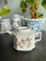 Théière vintage en porcelaine « Isabelle », Enlèvement