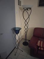 Lampadaire fer forgé bon état avec accessoires me contacter, Maison & Meubles, Enlèvement