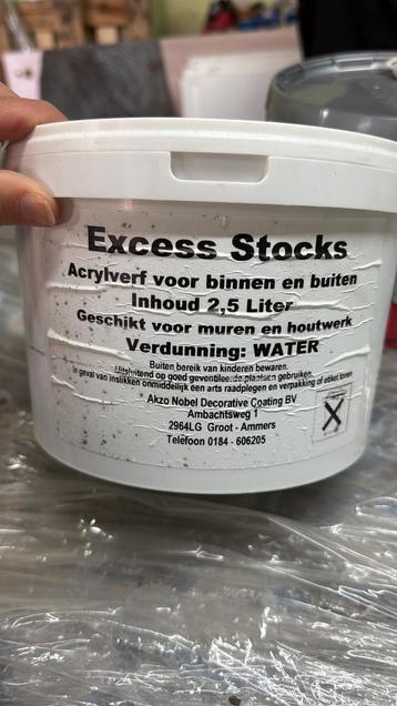 Opkoper gezocht Verf Rood Acryverf €15/pot, Doe-het-zelf en Bouw, Ophalen, Zo goed als nieuw, Rood, Verf