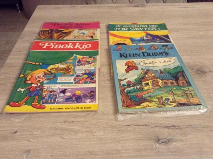 Sprookjes in beeld verschillende strips, Boeken, Stripverhalen, Gelezen, Meerdere stripboeken, Ophalen of Verzenden