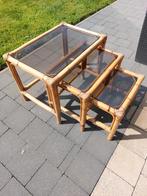 Ensemble de 3 anciennes tables gigognes, Maison & Meubles, Tables | Tables d'appoint, Enlèvement, Verre