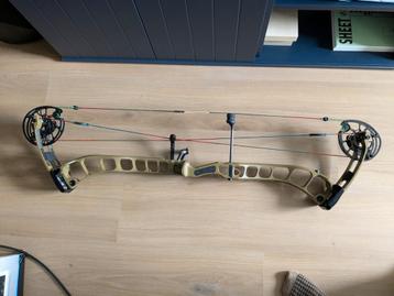 Prime Black 9 compound boog beschikbaar voor biedingen