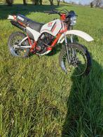 Moto Yamaha XT 125, Particulier