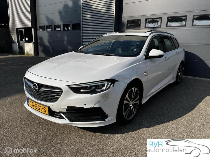 Opel Insignia Sports Tourer 1.5 Turbo OPC LINE / PANODAK, Auto's, Opel, Te koop, Insignia, ABS, Airbags, Airconditioning, Alarm