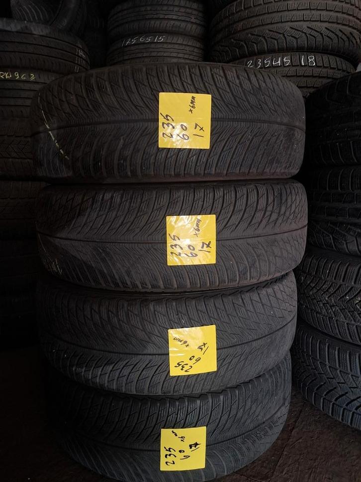 235/60/17 2356017 235/60R17 winter, Auto diversen, Autosport-onderdelen, Zo goed als nieuw, Ophalen