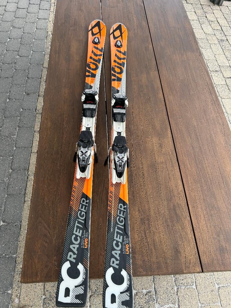 Ski's  Volkl, Ophalen, 160 tot 180 cm, Gebruikt, Carve