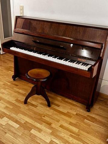 Piano droit CHERNY – fabrication Ukraine (vintage, bon état) beschikbaar voor biedingen