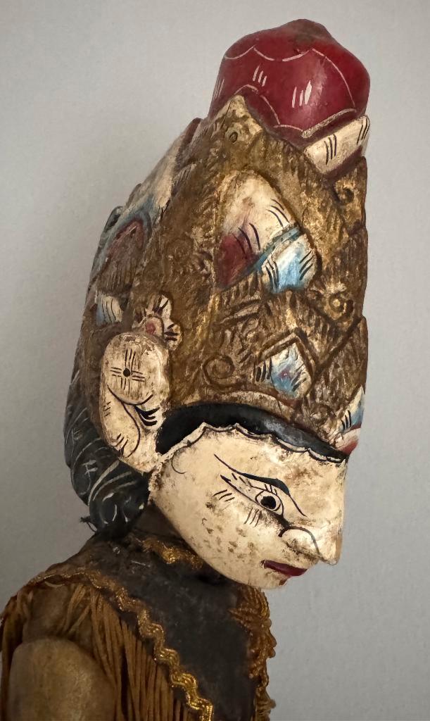 Indonesische houten pop uit Java 1930, Antiek en Kunst, Kunst | Niet-Westerse kunst, Ophalen of Verzenden