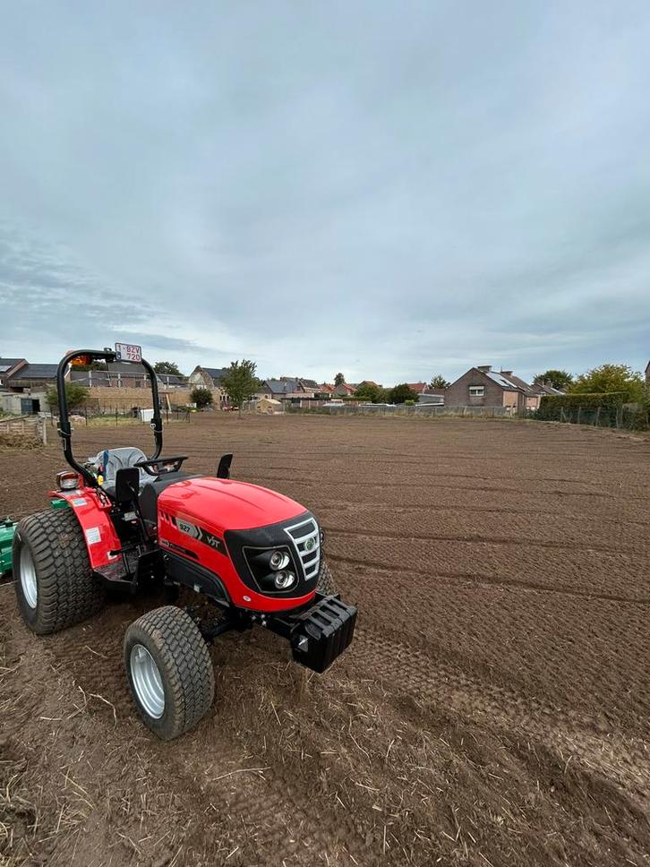 Te huur tractor met frezer, maaier… met chauffeur, Zakelijke goederen, Landbouw | Tractoren, Ophalen