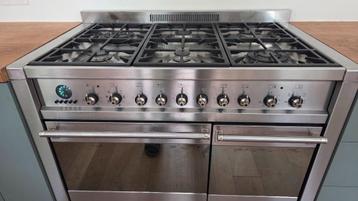Smeg cuisinière gaz 6 foyers inox beschikbaar voor biedingen