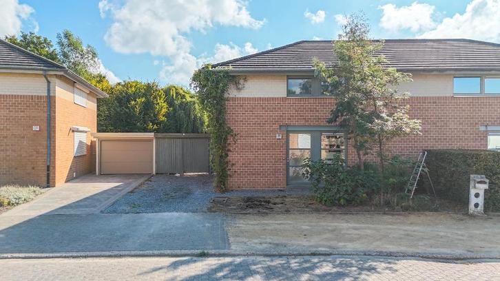 Te renoveren woning met grote tuin in doodlopende straat!, Immo, Huizen en Appartementen te koop, Provincie Limburg, 500 tot 1000 m²