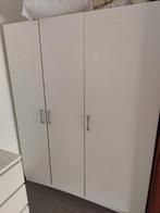 Witte kledingkast, drie deuren., Ophalen of Verzenden, Gebruikt