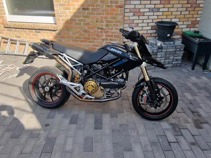 Ducati Hypermotard 1100S Carbon editie 13700km, Motoren, Motoren | Ducati, Particulier, meer dan 35 kW, Ophalen