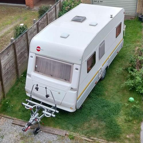 Burstner 435TK Fun 5 personen 2001, Caravans en Kamperen, Caravans, Particulier, tot en met 5, 750 - 1000 kg, Standaardzit, Bürstner