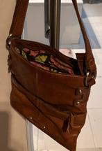 Kleine bruine handtas, Handtassen en Accessoires, Tassen | Reistassen en Weekendtassen, Ophalen, Gebruikt, Bruin