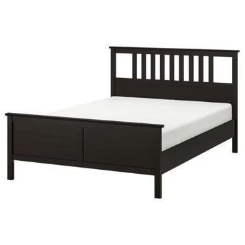 IKEA Hemnes zwart tweepersoonsbed met lattenbodems beschikbaar voor biedingen