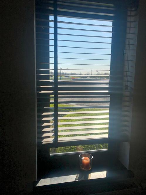 Nieuw Tuiss houten lamellen, Huis en Inrichting, Stoffering | Gordijnen en Lamellen, Nieuw, Ophalen of Verzenden