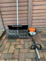 Stihl km131r met borstel, Tuin en Terras, Hand-tuingereedschap, Ophalen, Zo goed als nieuw