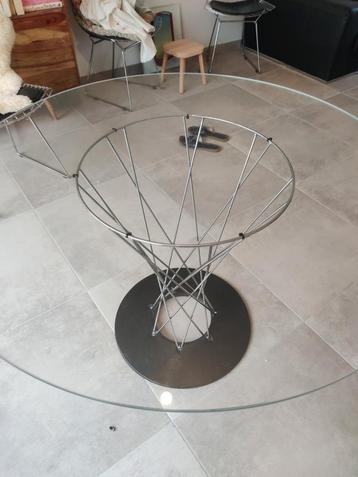 Noguchi Cyclone Dining Table, 42"  Glass, Enlèvement ou Envoi
