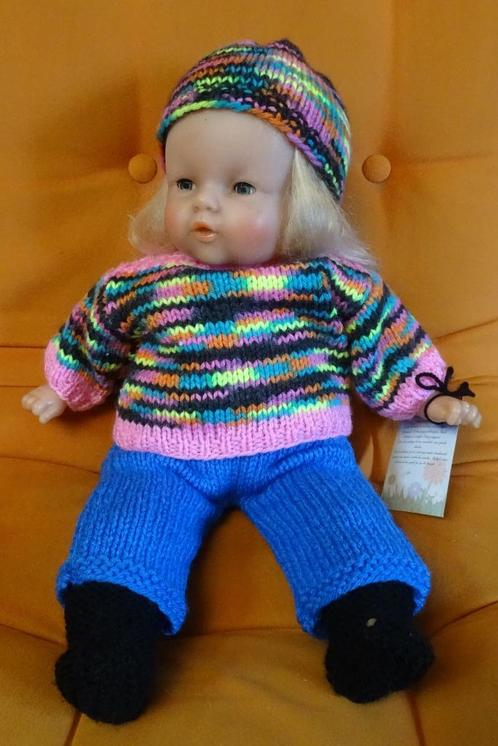 Poppen met handgebreide kleertjes, Kinderen en Baby's, Speelgoed | Poppen, Zo goed als nieuw, Babypop, Ophalen of Verzenden