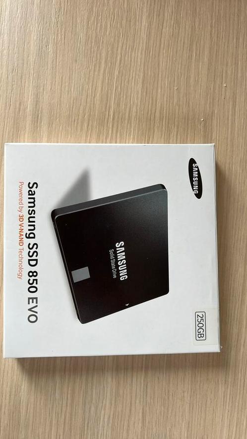 Samsung 850 EVO, Computers en Software, Harde schijven, Zo goed als nieuw, Intern, SSD, Ophalen of Verzenden