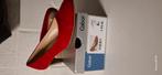 Gabor Pumps, Ophalen of Verzenden, Zo goed als nieuw, Rood