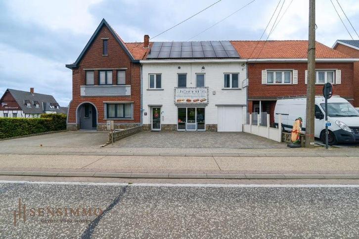 Woning met handelspand: nu broodjeszaak, Immo, Maisons à vendre, Province de Limbourg