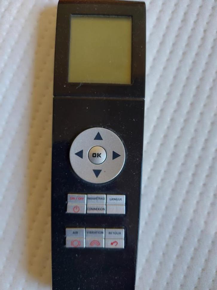 Kwalitatieve matras 0.80 op 2 m met massagefuncties, Huis en Inrichting, Slaapkamer | Matrassen en Bedbodems, Zo goed als nieuw