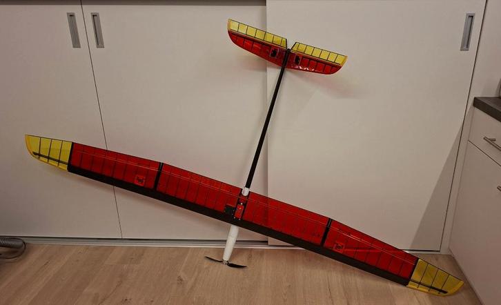 Elektro zwever Pulsar, Hobby en Vrije tijd, Modelbouw | Radiografisch | Vliegtuigen, Zo goed als nieuw, Elektro, RTF (Ready to Fly)