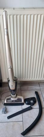 Aeg Steelstofzuiger, Ophalen, Zo goed als nieuw